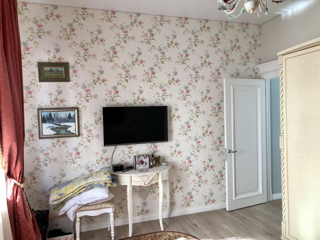 Продажа 4-комнатной квартиры, Кострома, Нижняя Дебря ул,  36а
