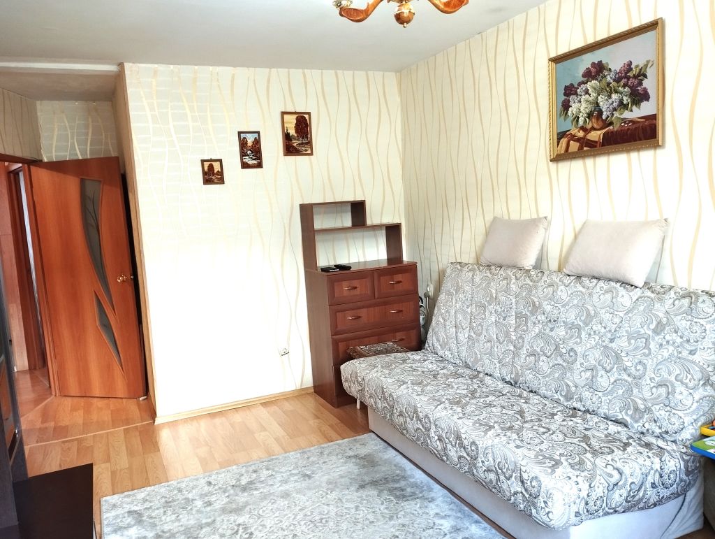 Продажа 2-комнатной квартиры, Кострома, Никитская ул,  106