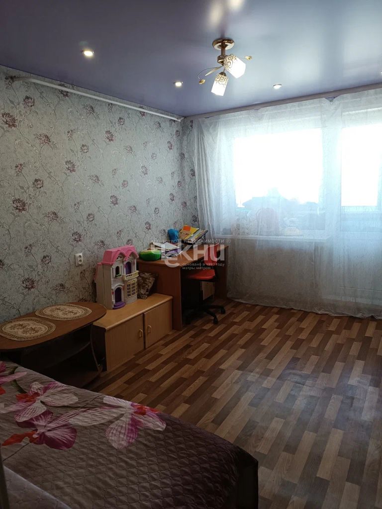Продажа 3-комнатной квартиры, Нижний Новгород, Политбойцов ул,  8