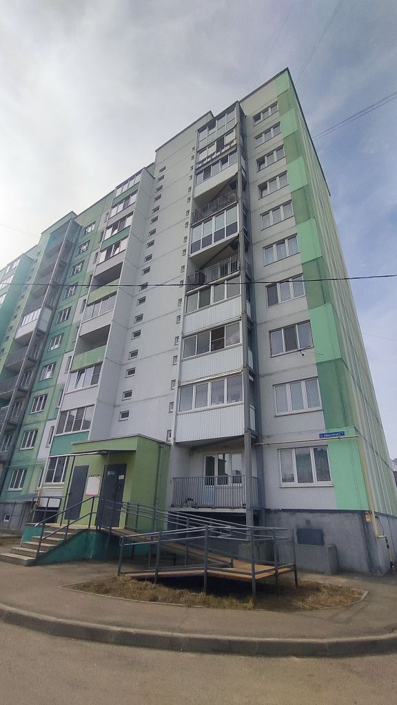 Продажа 1-комнатной квартиры, Смоленск, Авиаторов ул,  7