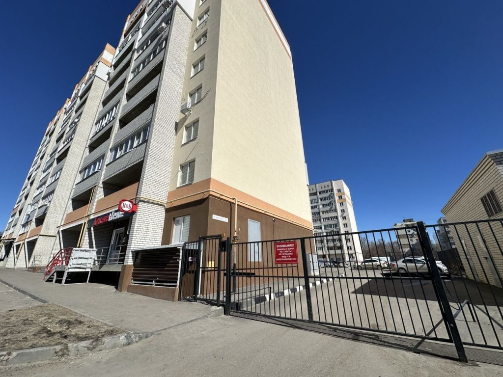 Продажа 2-комнатной квартиры, Саратов, Суворова ул,  15