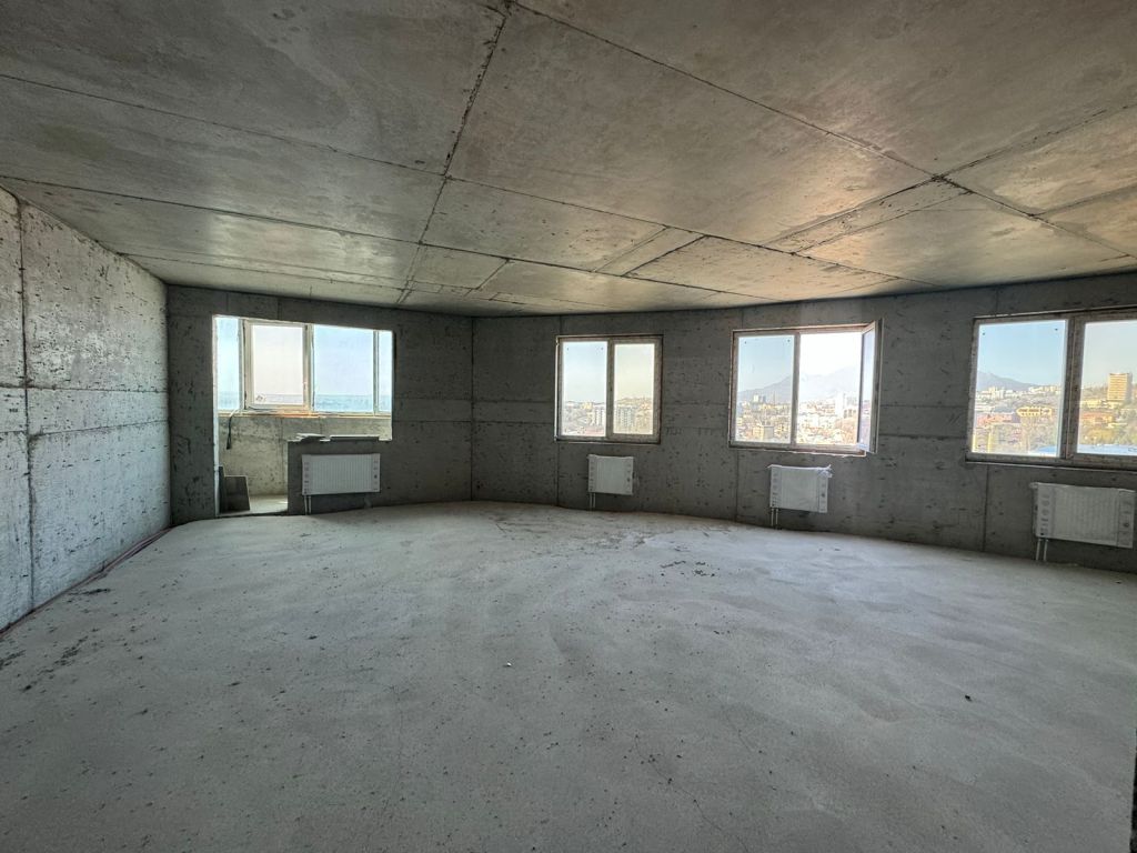 Продажа 3-комнатной квартиры, Пятигорск, Бунимовича ул,  1А