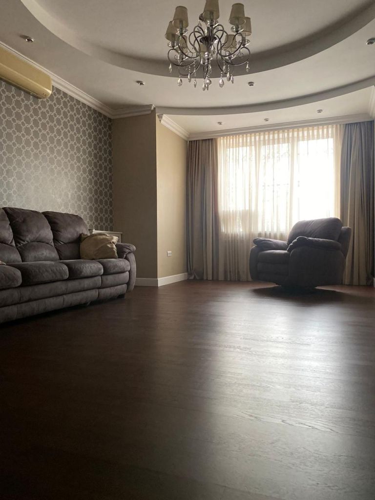 Продажа дома, 230м <sup>2</sup>, 3 сот., Ростов-на-Дону, Выборгская ул