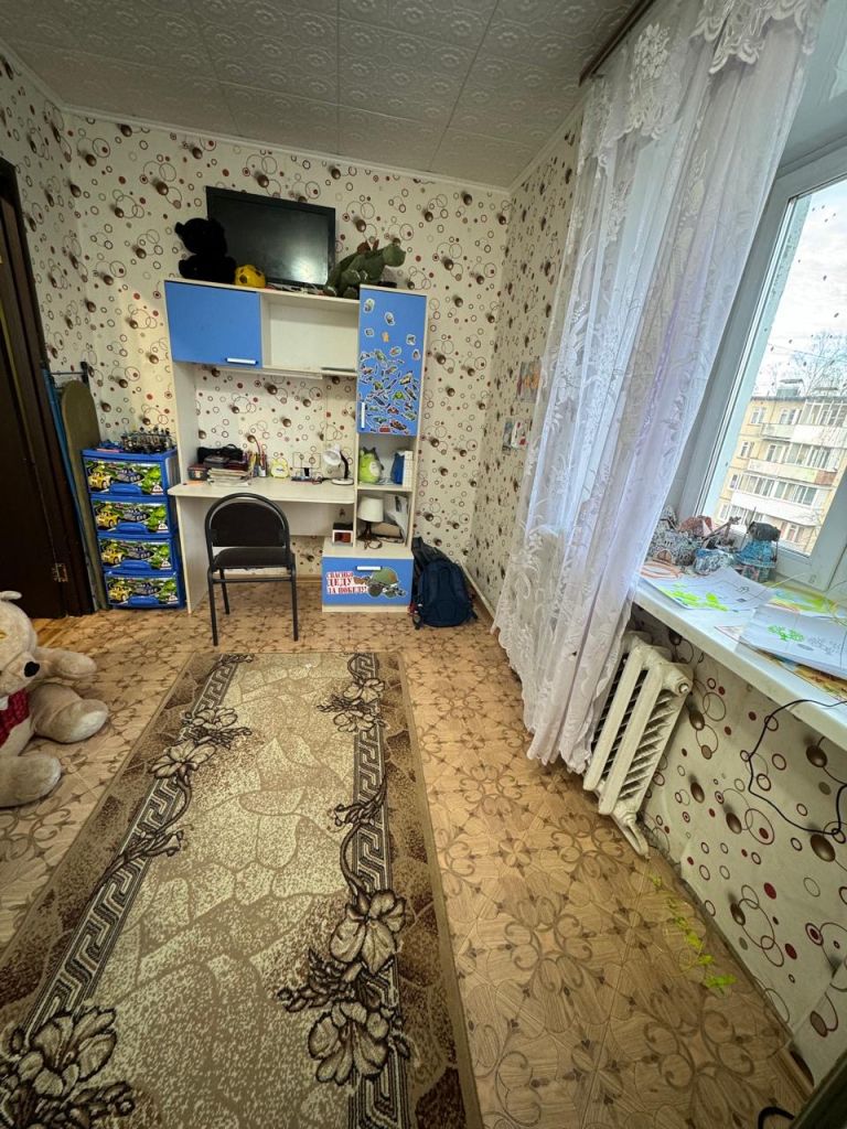 Продажа 3-комнатной квартиры, Шуя, Вихрева ул,  80