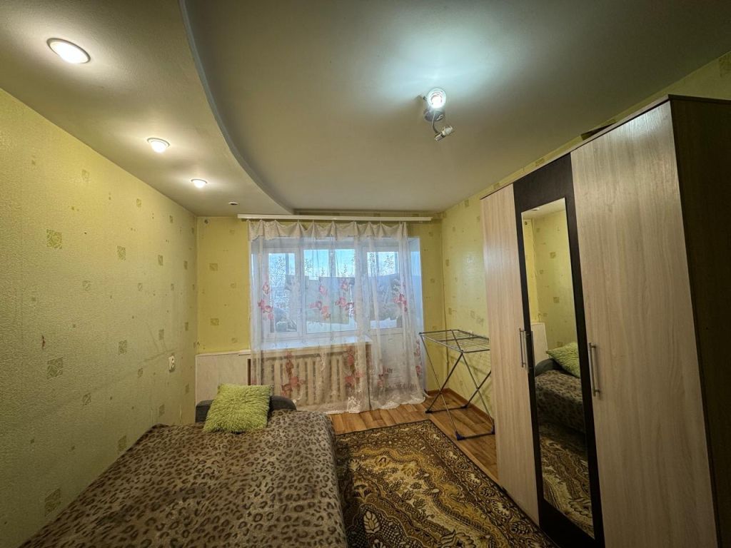 Продажа 3-комнатной квартиры, Шуя, Вихрева ул,  80