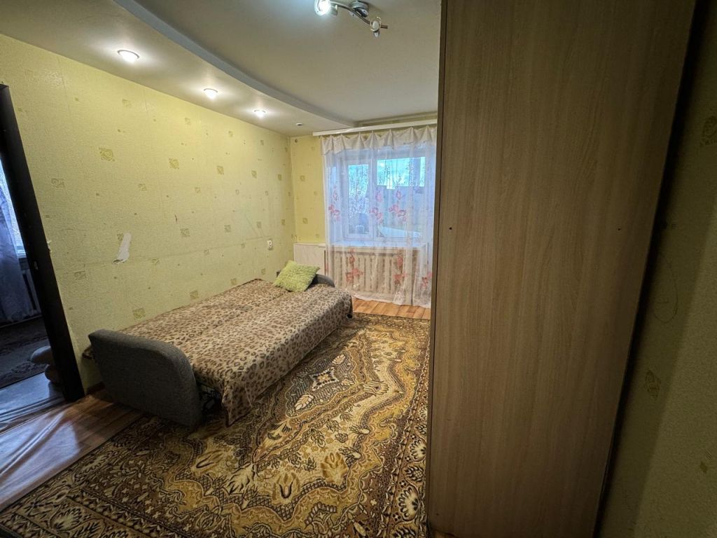 Продажа 3-комнатной квартиры, Шуя, Вихрева ул,  80