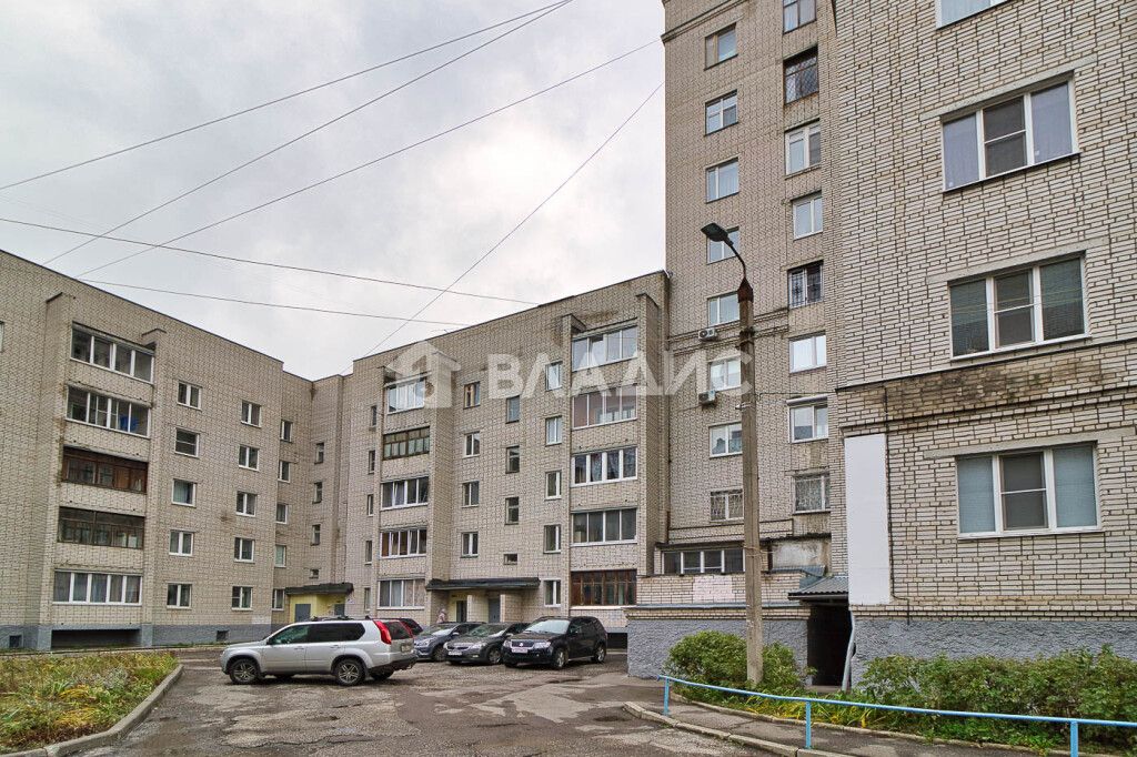 Продажа 2-комнатной квартиры, Владимир, Строителей пр-кт,  34В