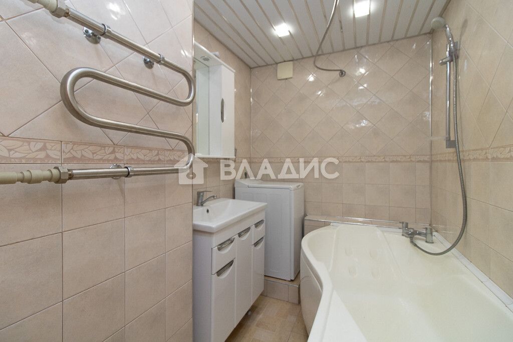 Продажа 4-комнатной квартиры, Владимир, Мира ул,  4Б