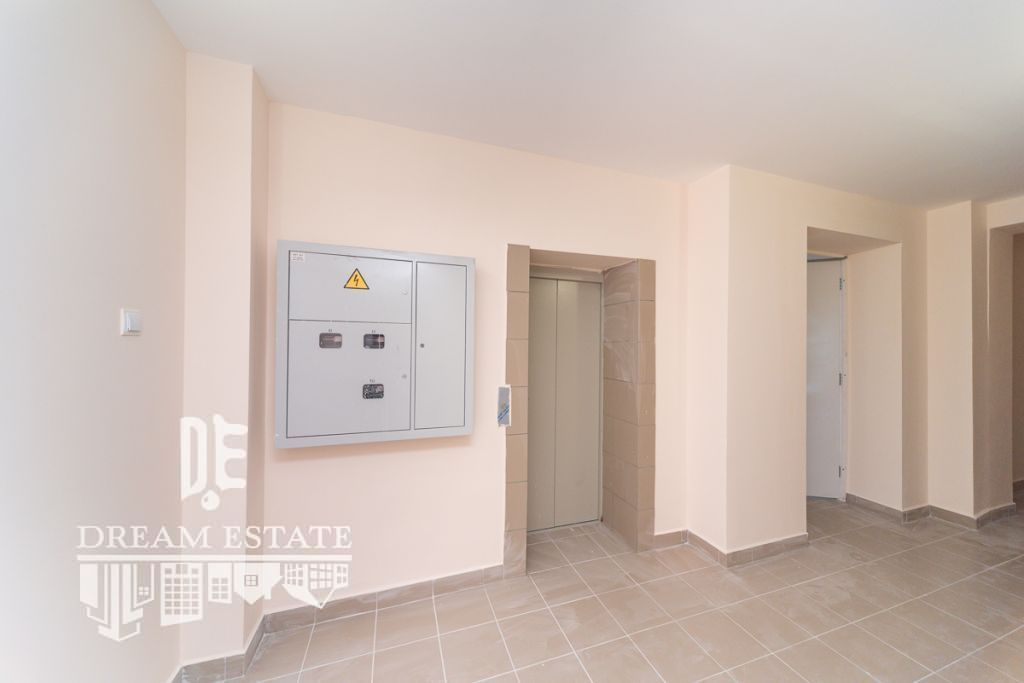 Продажа 2-комнатной квартиры, Ярославль, Приозерная ул,  5