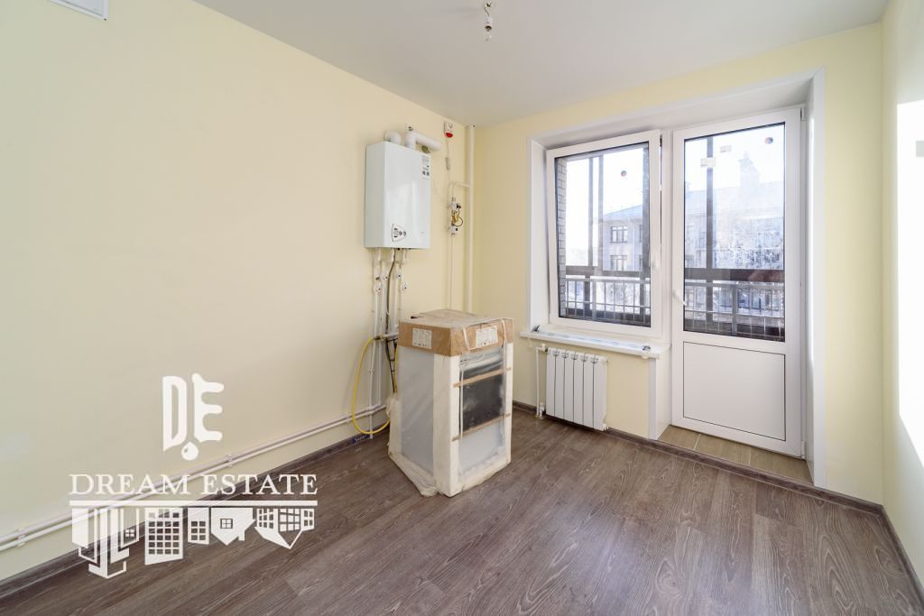 Продажа 1-комнатной квартиры, Красный Бор, Большая Заозерная ул,  37