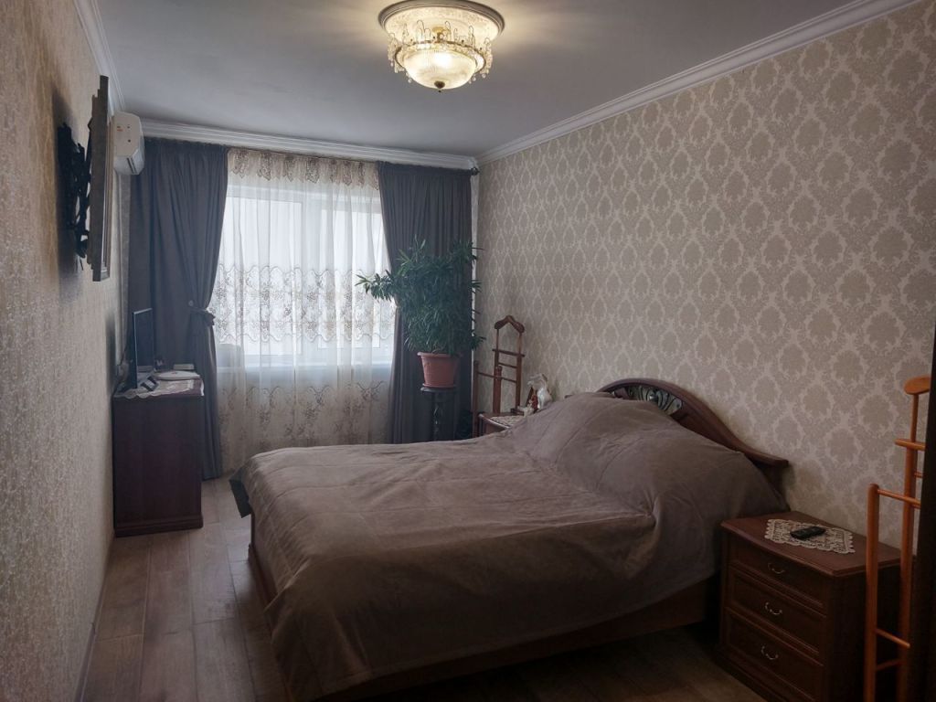 Продажа 1-комнатной квартиры, Саратов, Пугачёва ул,  49