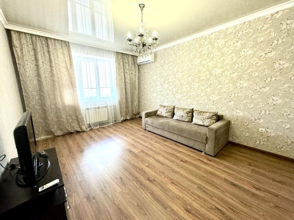 Продажа 1-комнатной квартиры, Пятигорск, Оранжерейная ул,  17