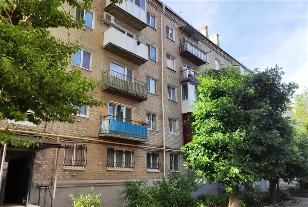 Продажа 2-комнатной квартиры, Саратов, Киевский проезд,  4