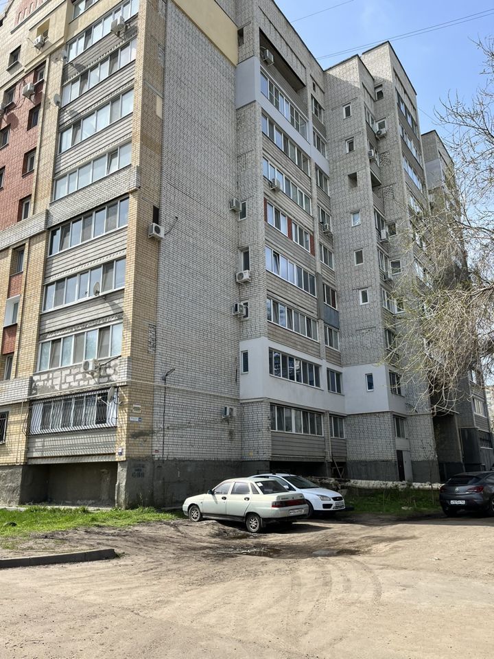 Продажа 3-комнатной квартиры, Саратов, Южная ул,  44