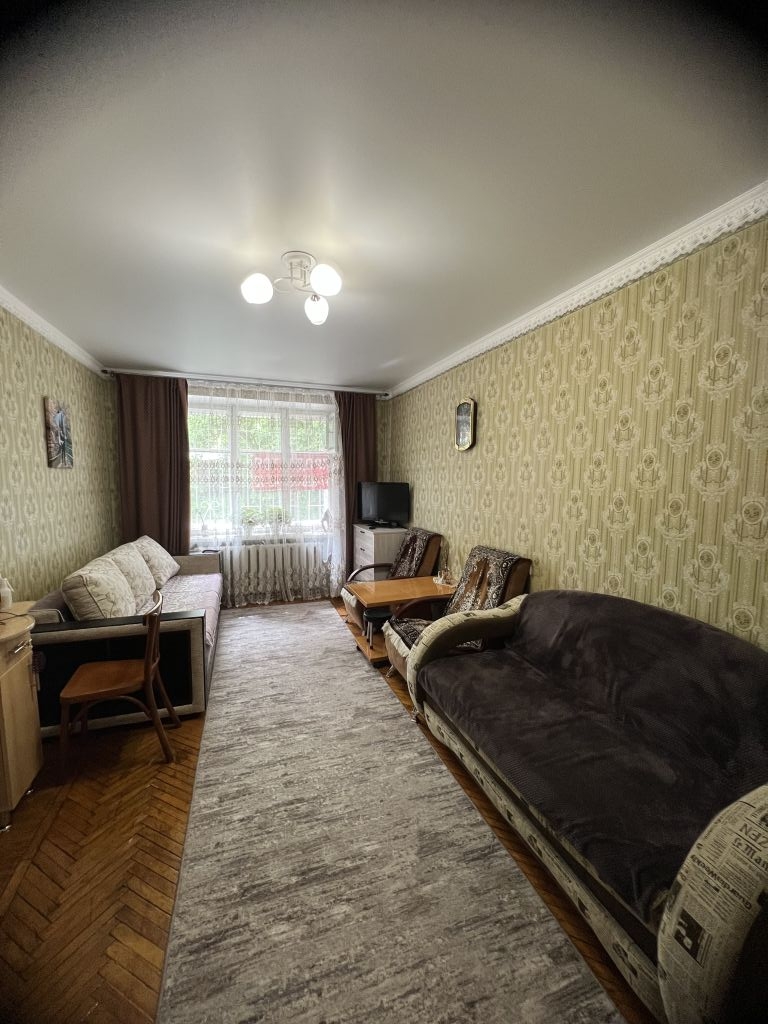 Продажа 2-комнатной квартиры, Ессентуки, Менделеева ул,  11