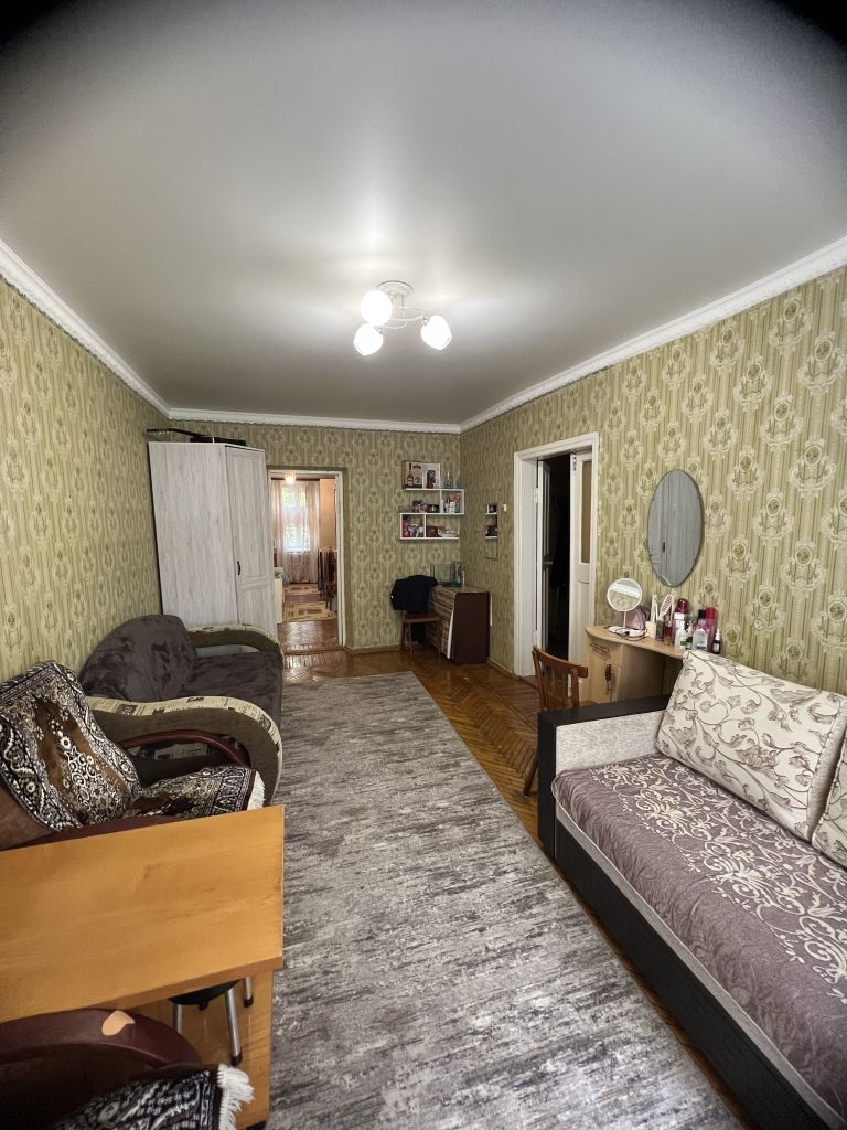 Продажа 2-комнатной квартиры, Ессентуки, Менделеева ул,  11