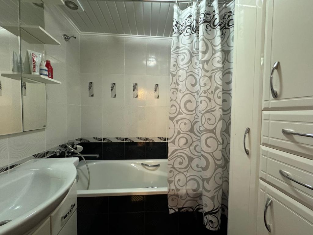 Продажа 2-комнатной квартиры, Пятигорск, 1-я Набережная ул,  32к3