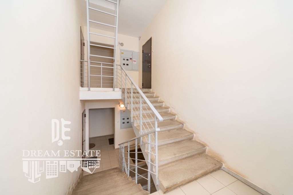 Продажа 2-комнатной квартиры, Полесье, 1-й Сиреневый пр-д,  30