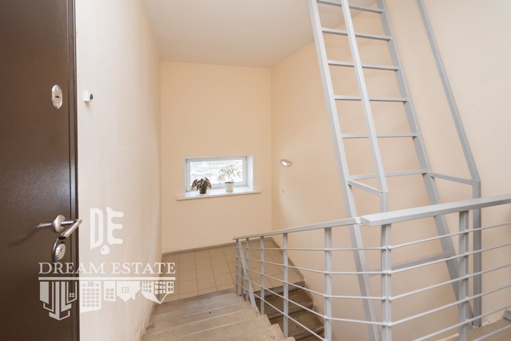 Продажа 2-комнатной квартиры, Полесье, 1-й Сиреневый пр-д,  30