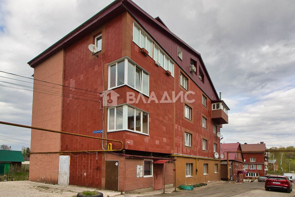 Продажа 2-комнатной квартиры, Сновицы, Центральная ул,  78В
