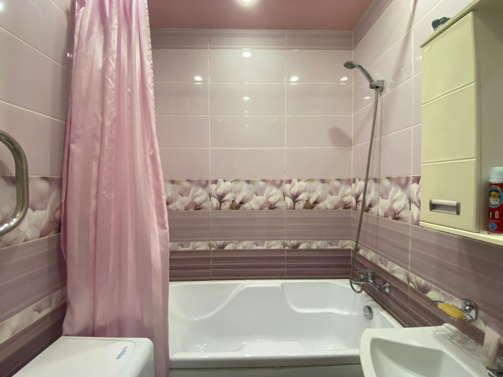 Продажа 2-комнатной квартиры, Кострома, Костромская ул,  108Б