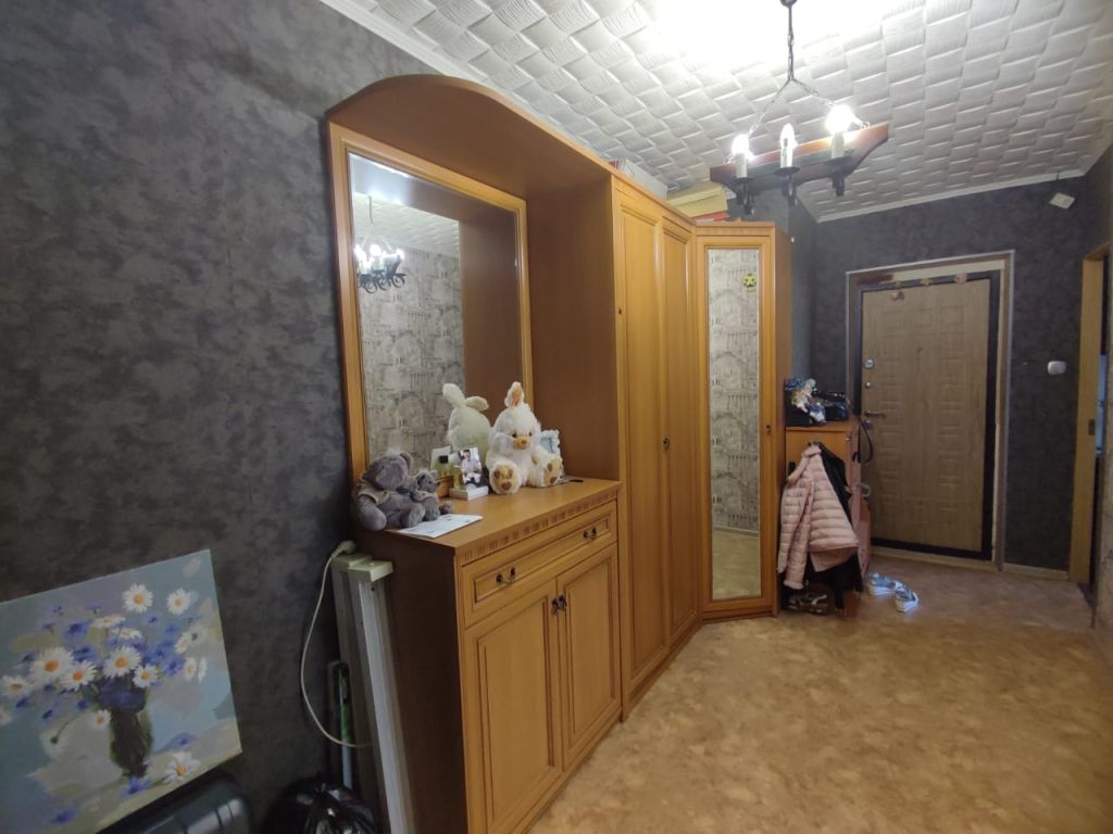Продажа 3-комнатной квартиры, Оренбург, 13 Линия ул,  6