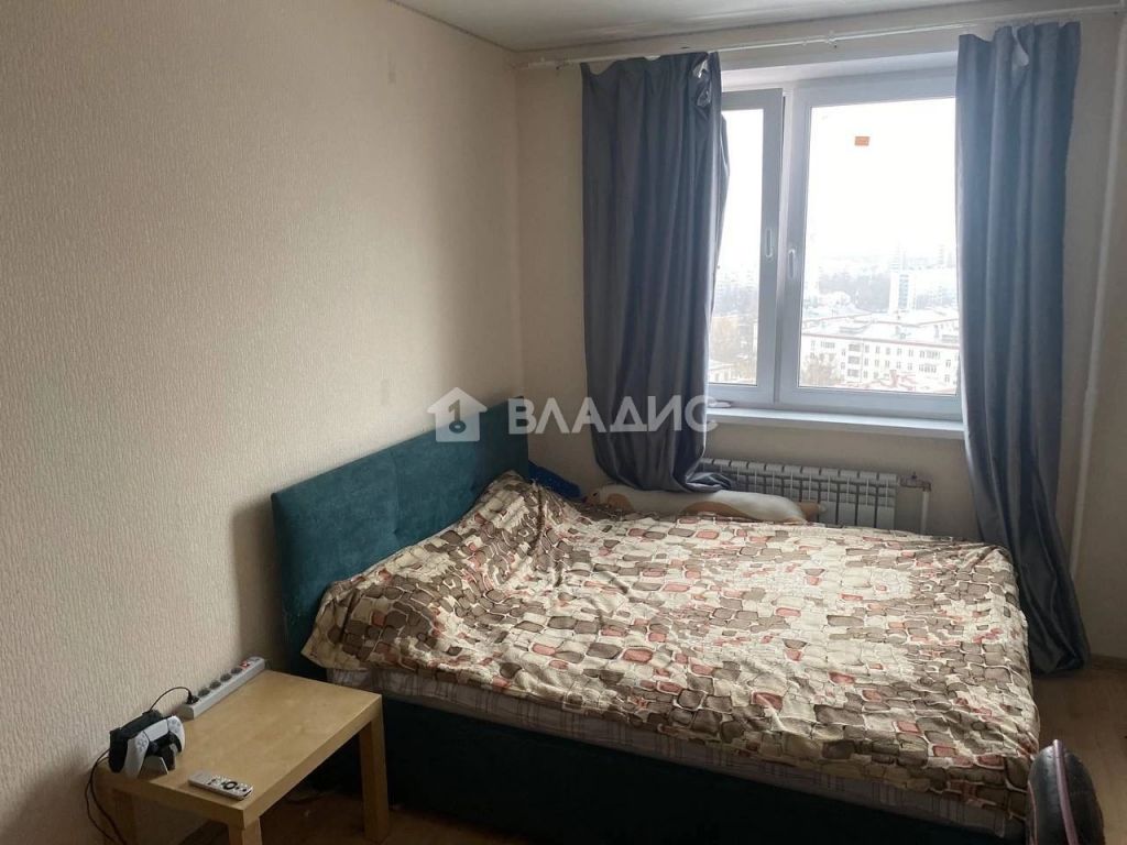 Продажа 2-комнатной квартиры, Москва, Высокая ул,  12