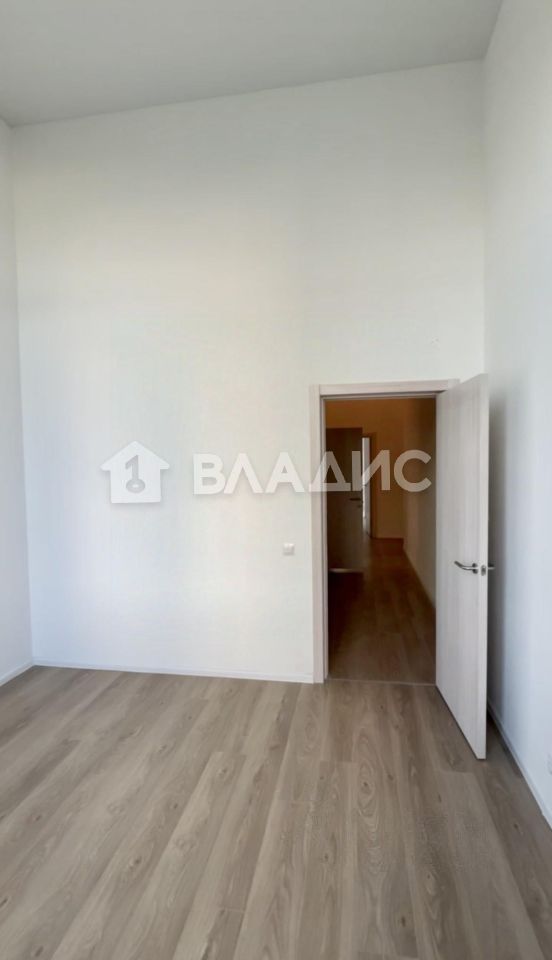 Продажа 3-комнатной квартиры, Москва, Складочная ул,  2