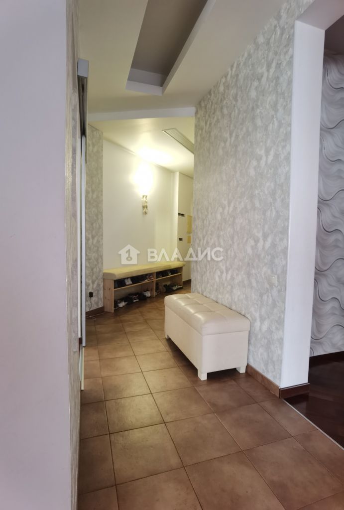 Продажа 3-комнатной квартиры, Москва, 3-й пр-кт,  11к2