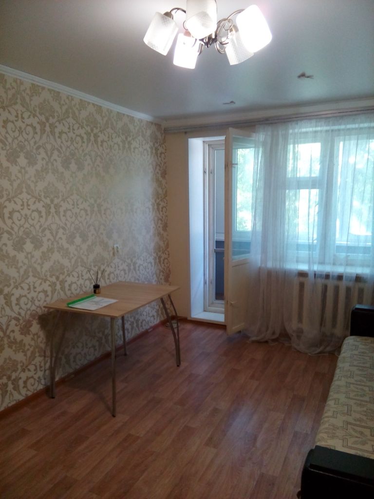 Продажа 1-комнатной квартиры, Саратов, Крымский проезд,  8