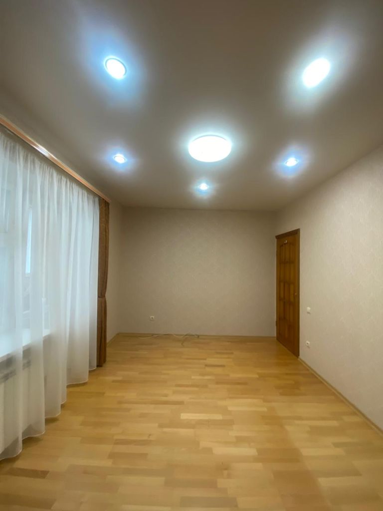 Продажа 2-комнатной квартиры, Смоленск, Колхозный пер,  15В