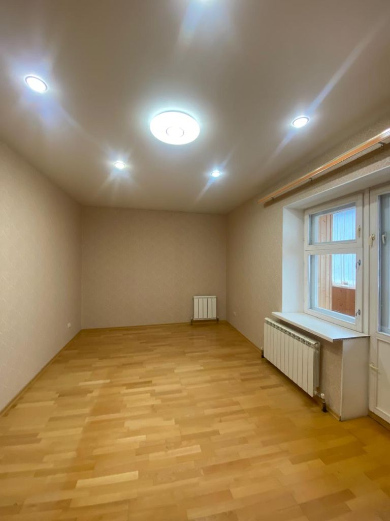 Продажа 2-комнатной квартиры, Смоленск, Колхозный пер,  15В