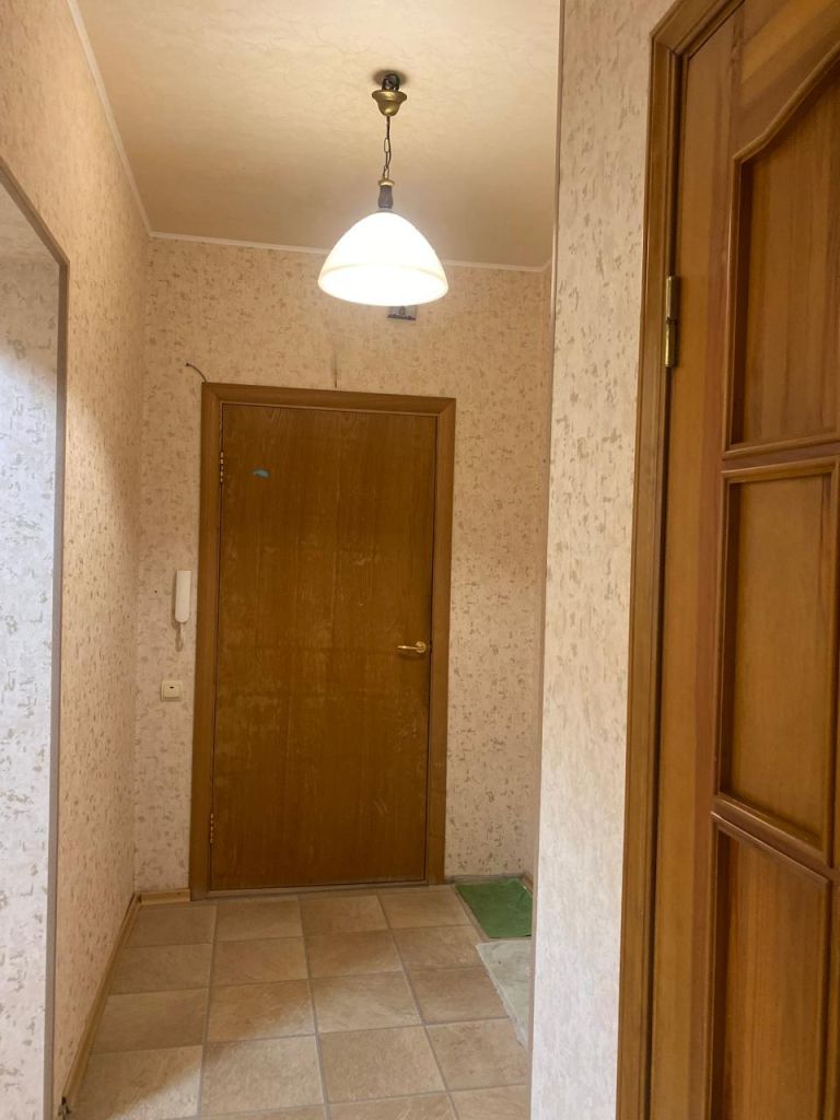 Продажа 2-комнатной квартиры, Смоленск, Колхозный пер,  15В