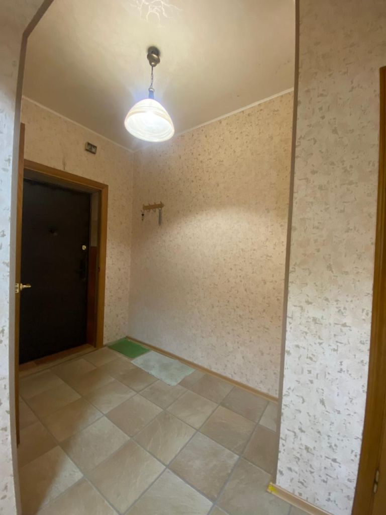 Продажа 2-комнатной квартиры, Смоленск, Колхозный пер,  15В