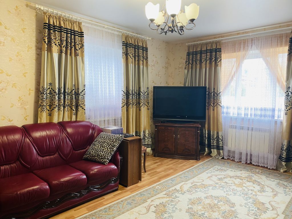 Продажа дома, 290м <sup>2</sup>, 10 сот., Бор, Славянская ул,  47