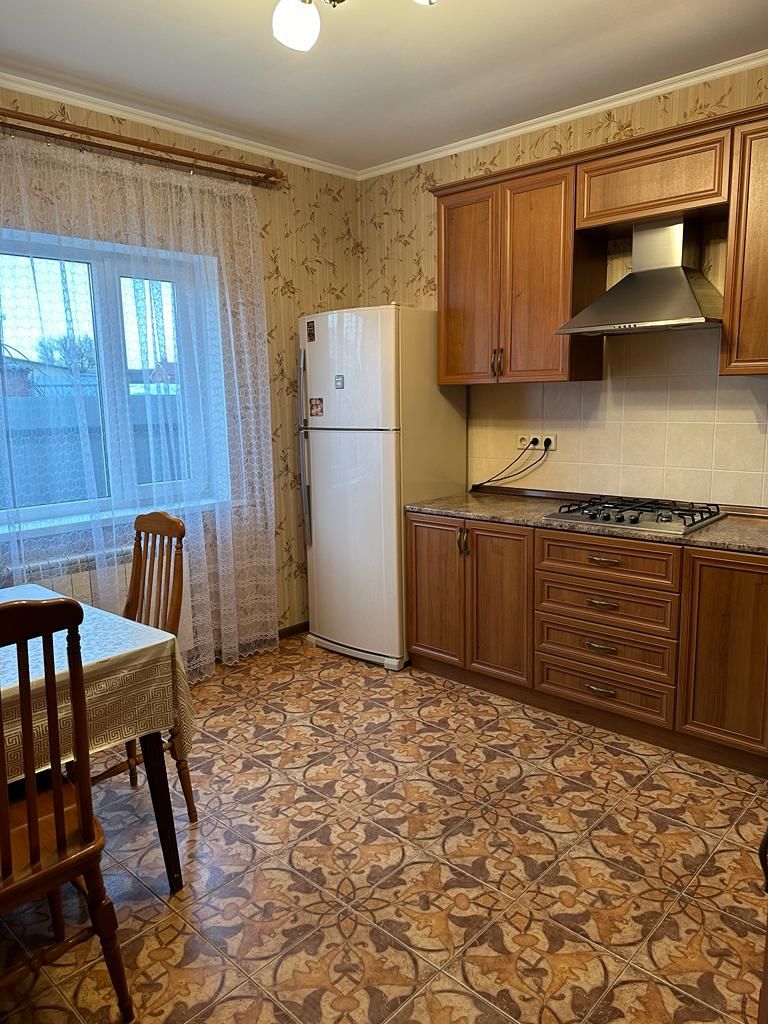 Продажа дома, 96м <sup>2</sup>, 8 сот., Батайск, Украинская ул