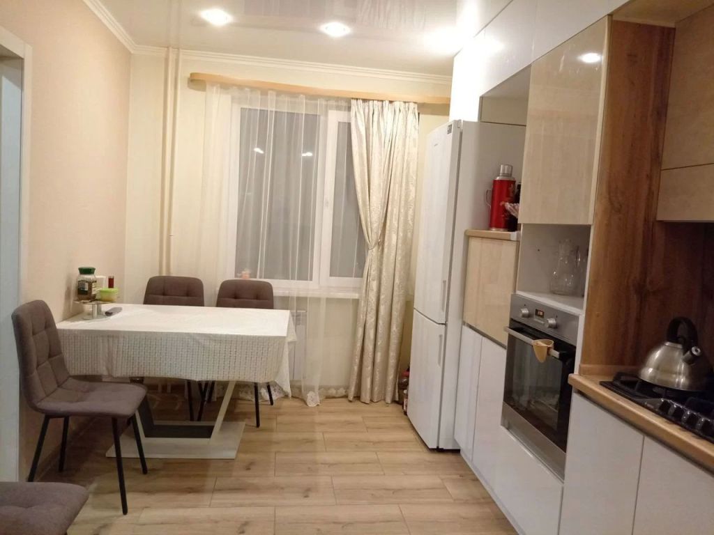 Продажа 2-комнатной квартиры, Саратов, Тархова ул,  45