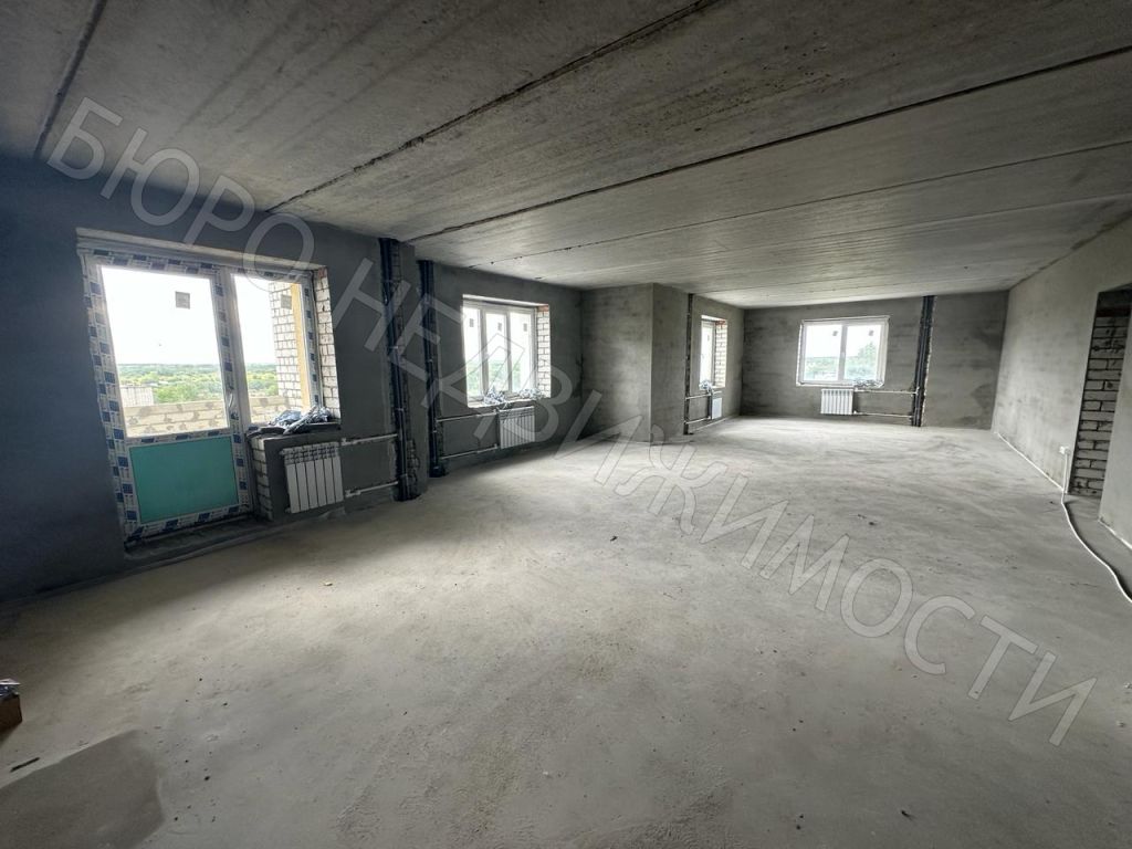 Продажа 3-комнатной квартиры, Балашов, Ленина ул,  21