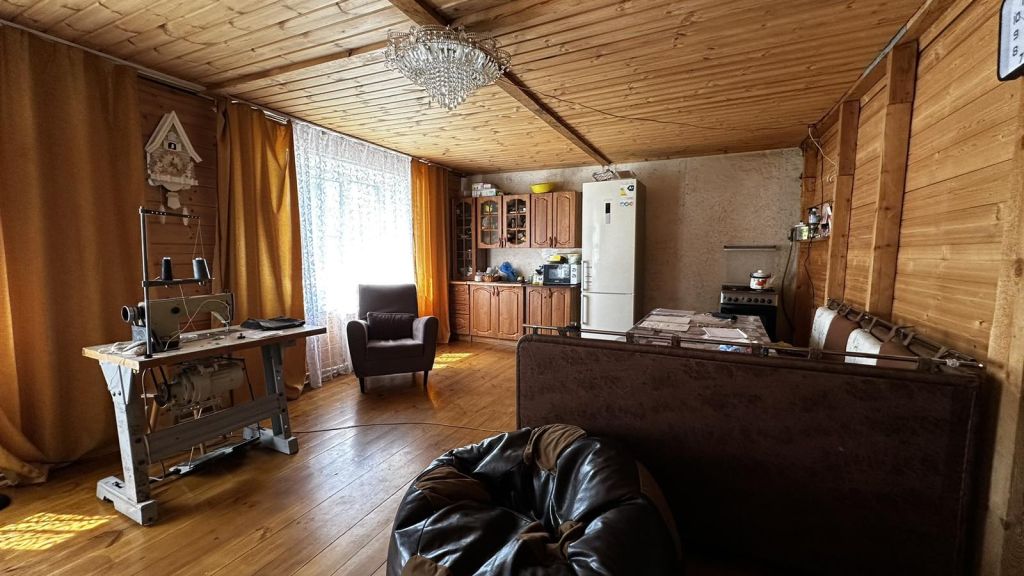 Продажа 5-комнатной квартиры, Семеновское, Набережная