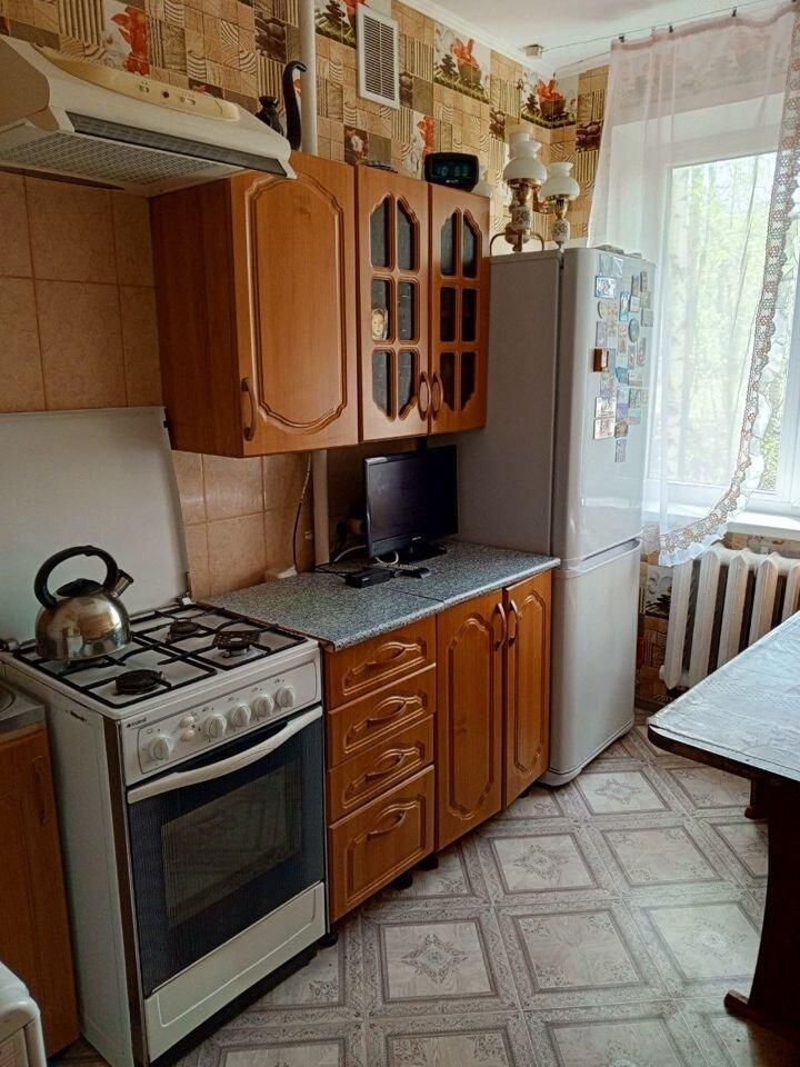 Продажа 3-комнатной квартиры, Саратов, Мамонтовой ул,  4