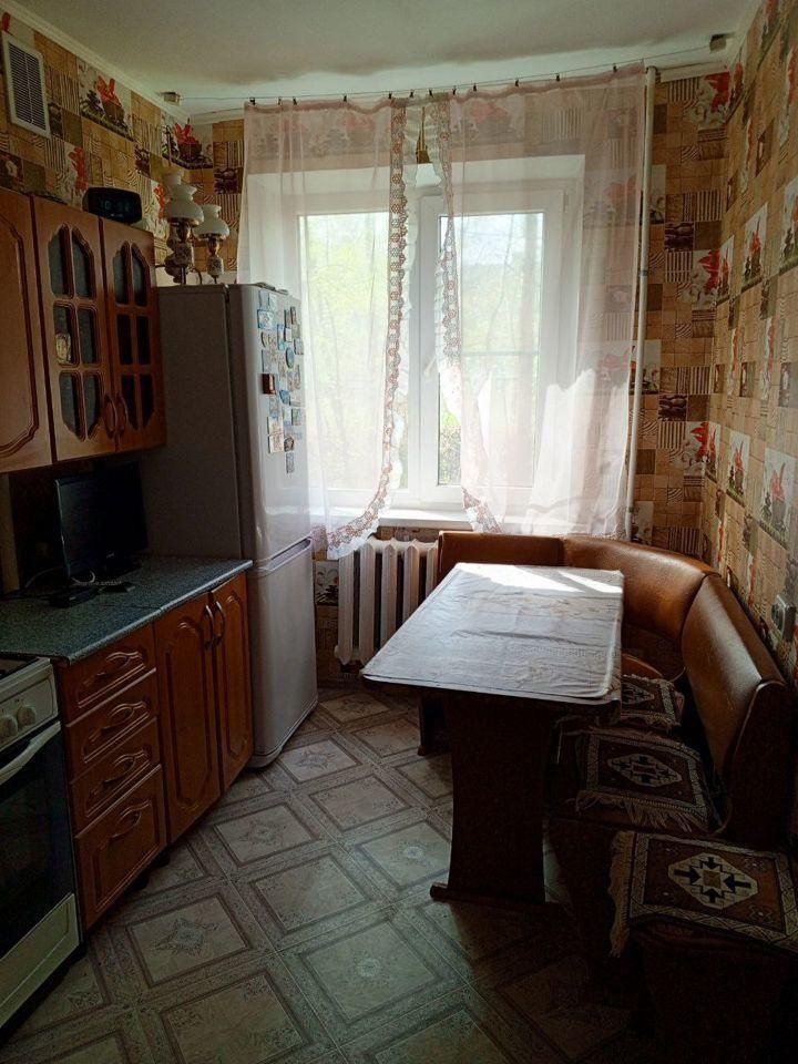 Продажа 3-комнатной квартиры, Саратов, Мамонтовой ул,  4