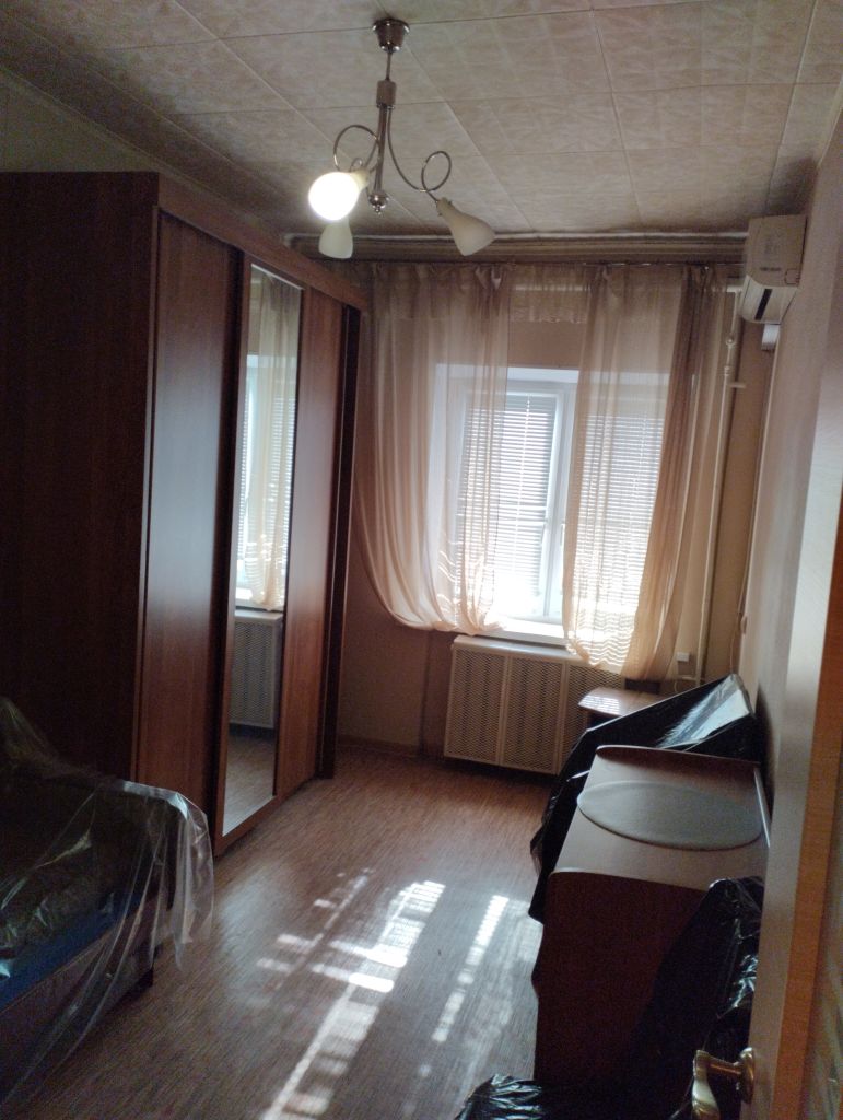 Продажа 3-комнатной квартиры, Саратов, Танкистов ул,  68