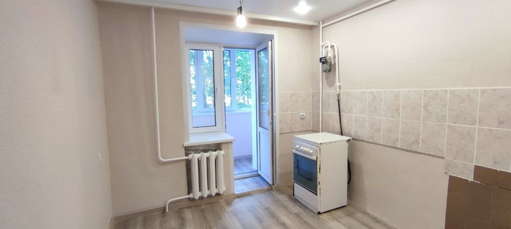 Продажа 1-комнатной квартиры, Арзамас, 11-й мкр,  42