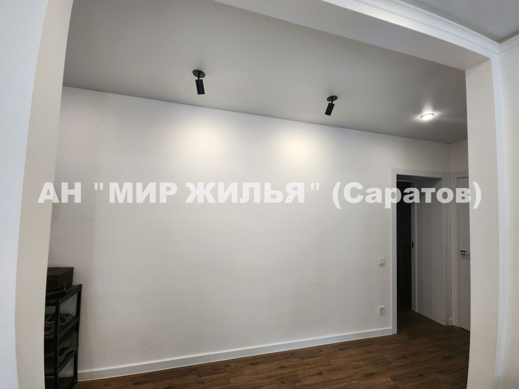 Продажа 3-комнатной квартиры, Саратов, Мира ул,  28