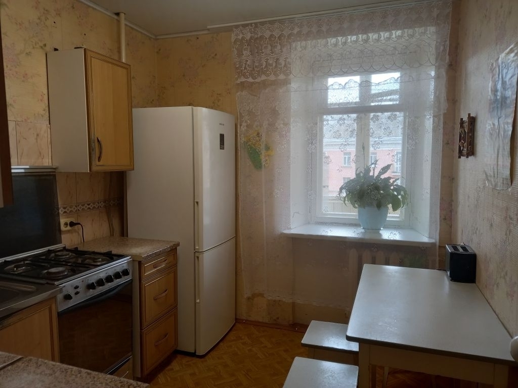 Продажа 2-комнатной квартиры, Тверь, Тверской пр-кт,  5