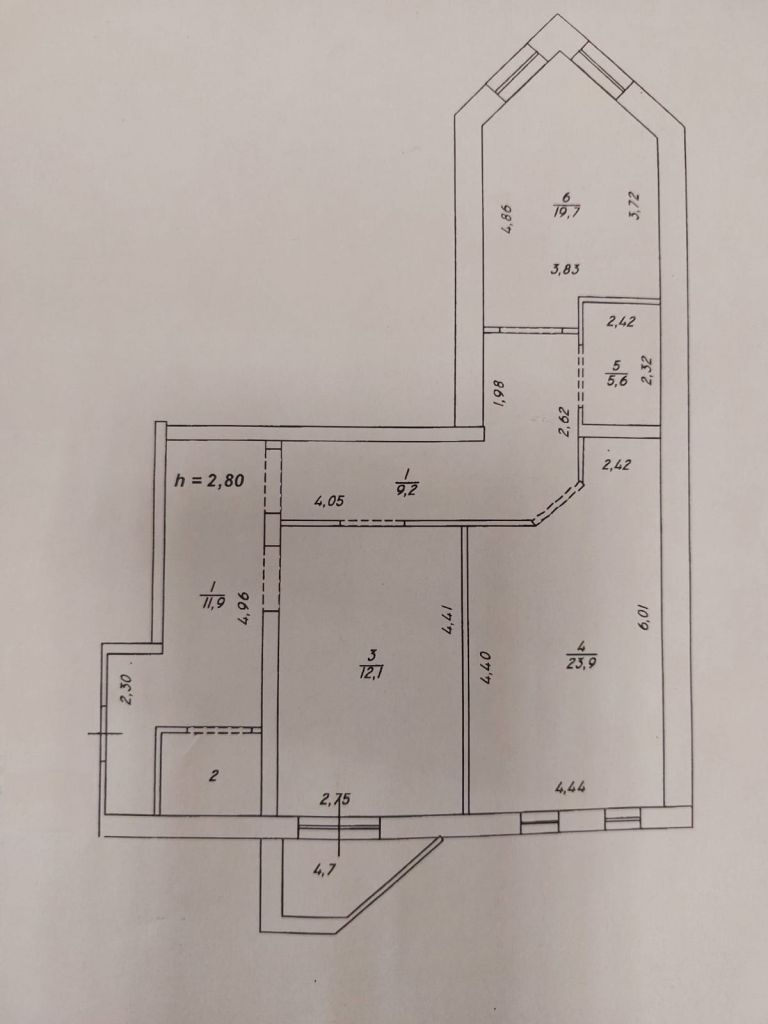 Продажа 2-комнатной квартиры, Тверь, Лидии Базановой ул,  5