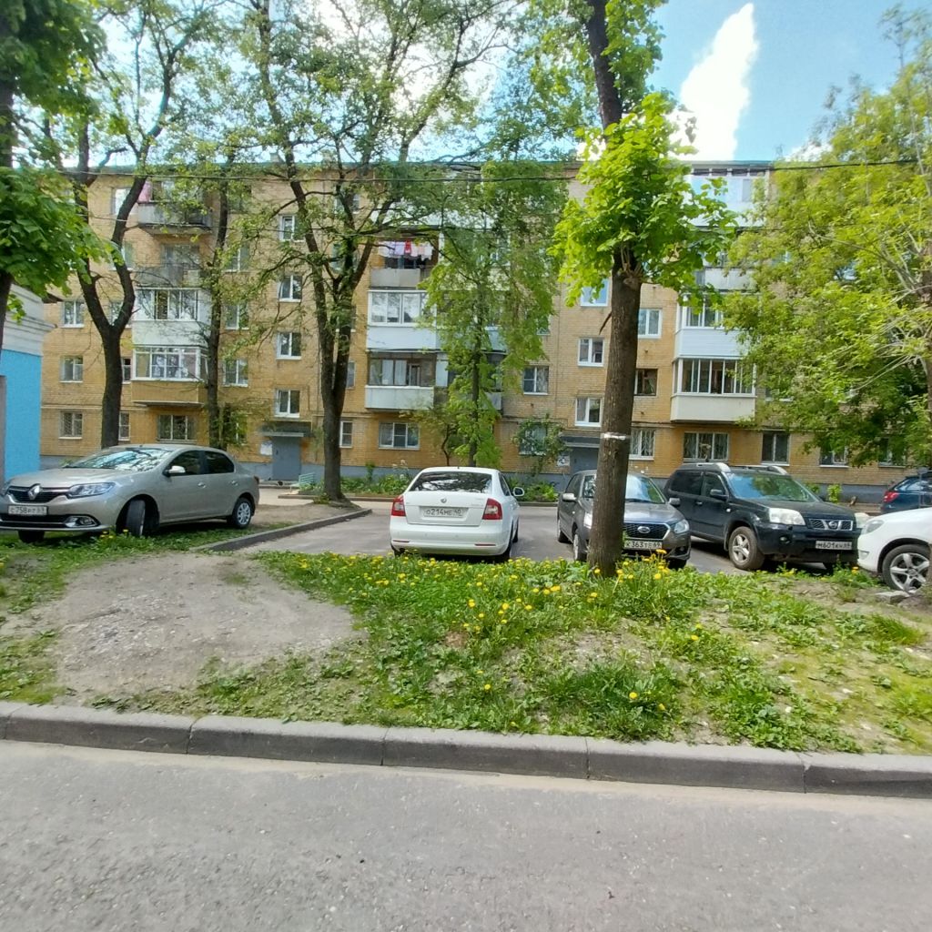 Продажа 2-комнатной квартиры, Тверь, Горького ул,  89