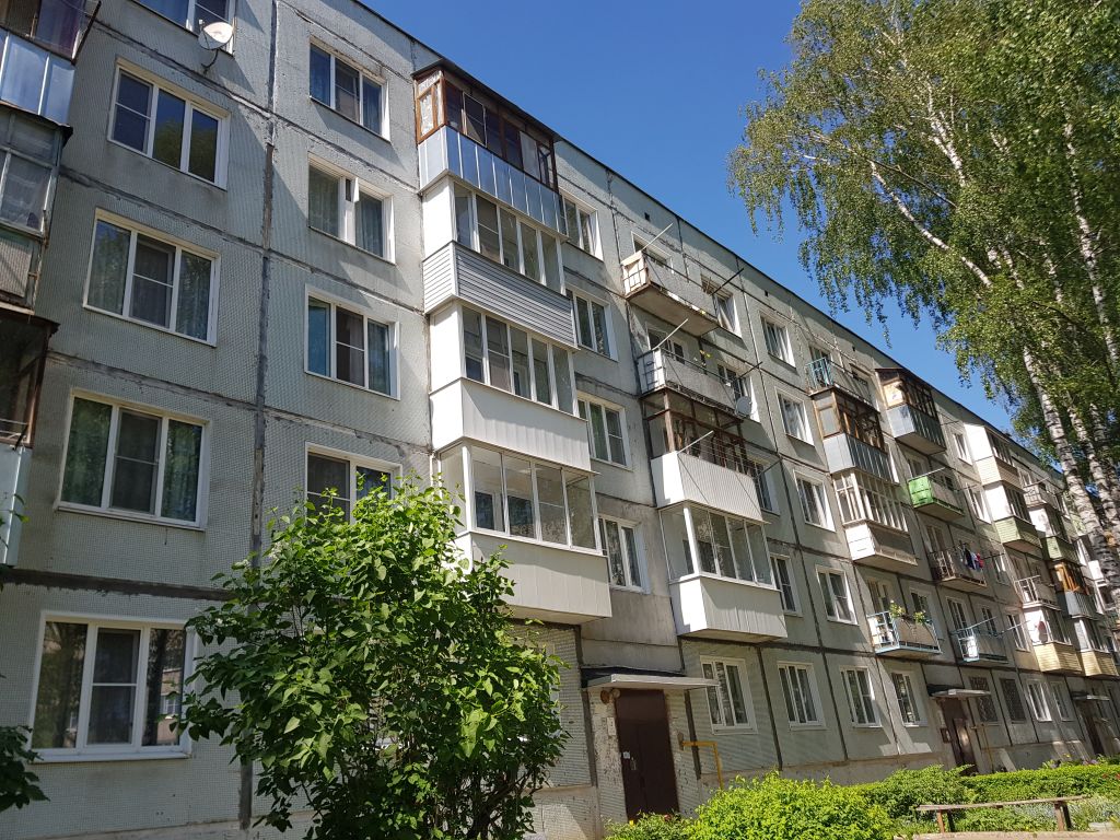 Продажа 2-комнатной квартиры, Фурманов, Жуковского ул,  25