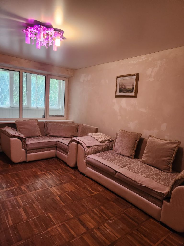 Продажа 4-комнатной квартиры, Ставрополь, 50 лет ВЛКСМ ул,  3/6