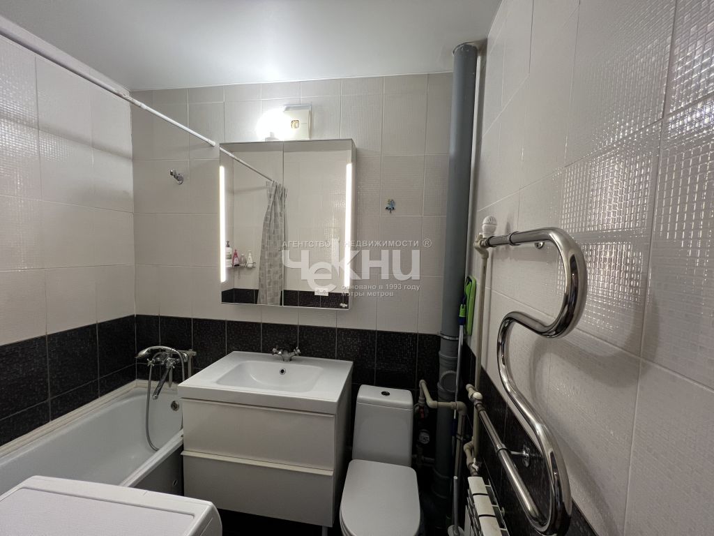 Продажа 2-комнатной квартиры, Нижний Новгород, Праздничная ул,  5